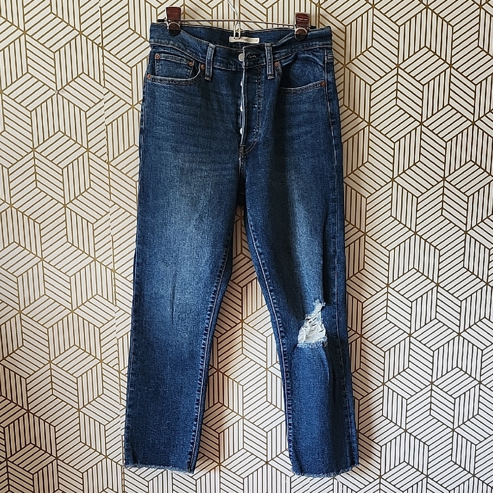 Levi's Wedgie Fit Straight Jeans - Picture 3 of 12